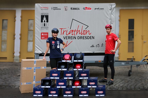 Ja, wir haben auch einen vereinseigenen Anhänger. :-)